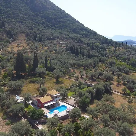 Niriides Rachi (Lefkada)